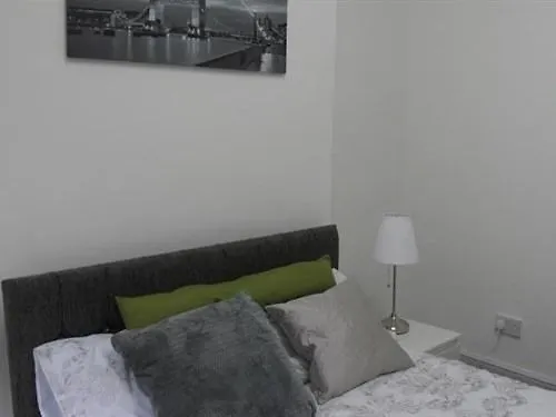 Wentworth Apartment